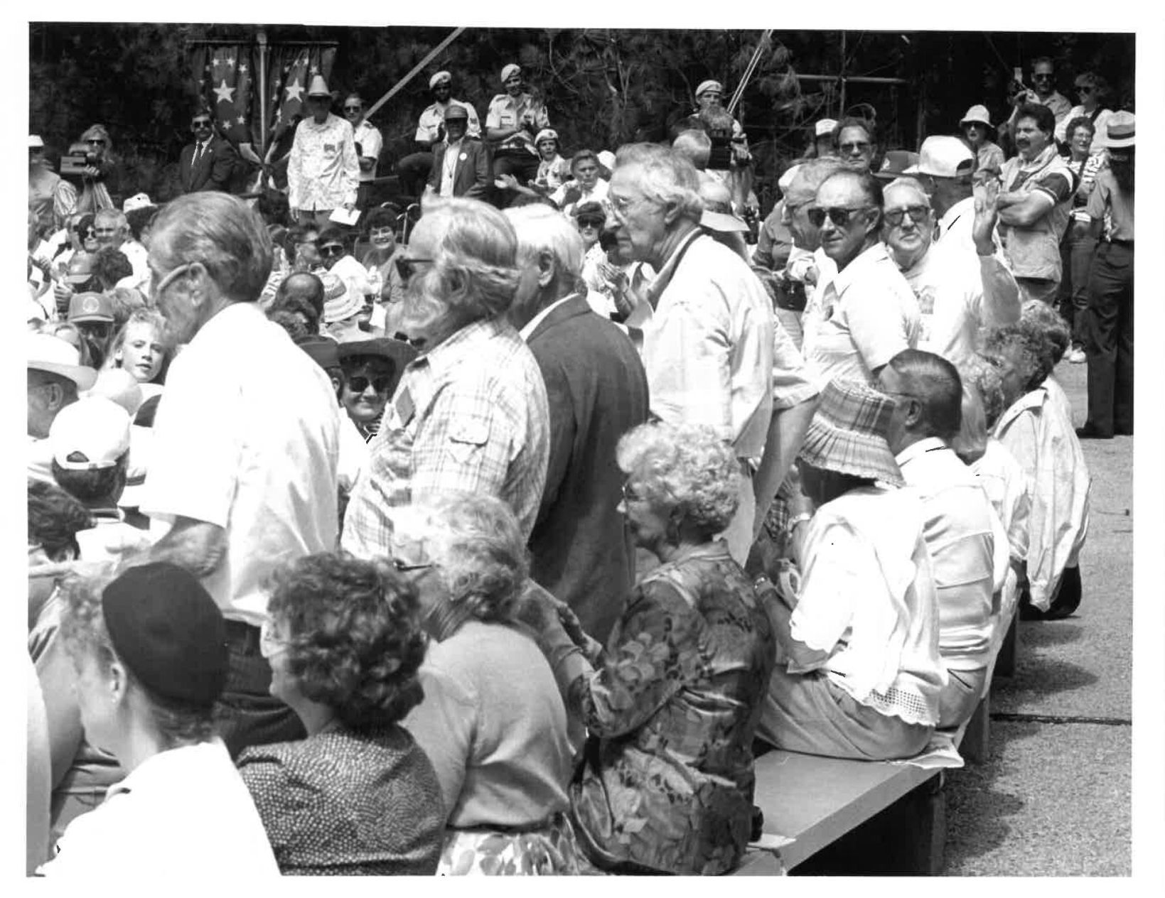 Bushes visit Mount Rushmore (14).jpg